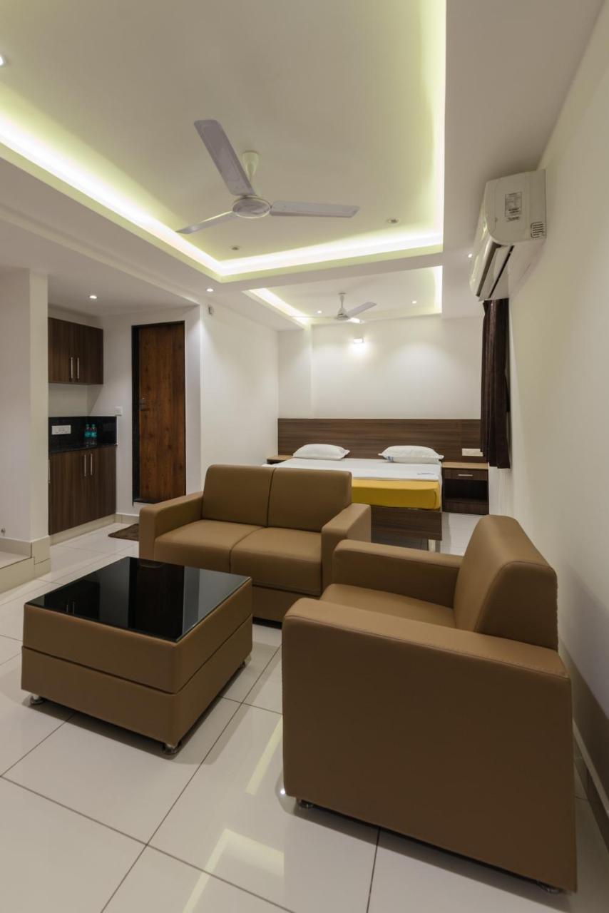 Hotel Karuna Residency Mangalor Kültér fotó