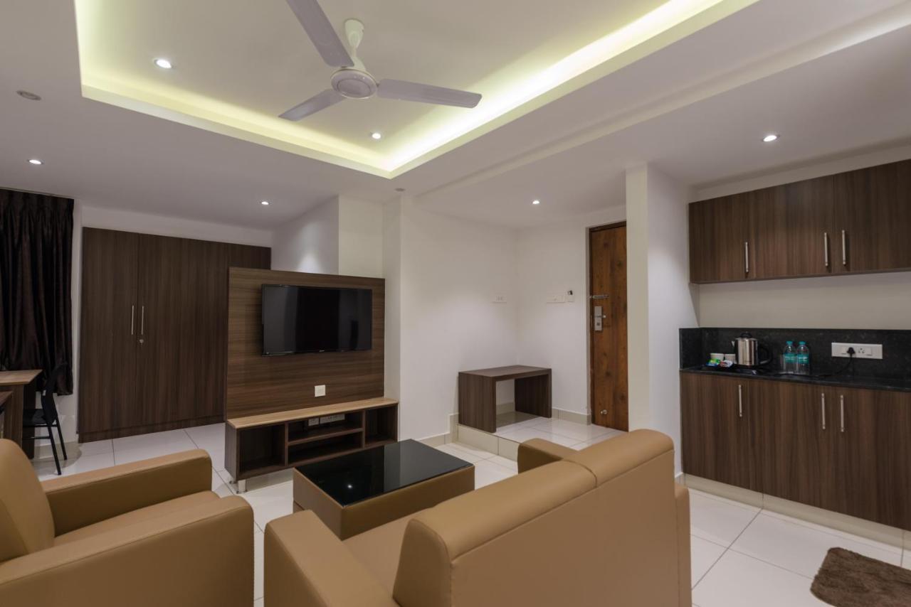 Hotel Karuna Residency Mangalor Kültér fotó