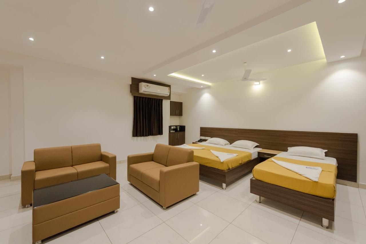 Hotel Karuna Residency Mangalor Kültér fotó